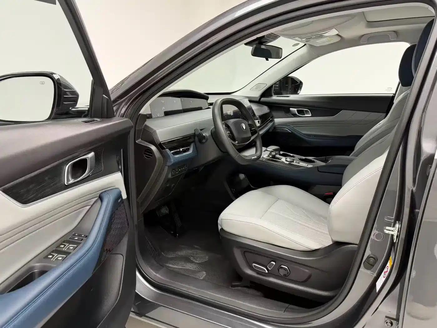 Changan UNI-K Smart Electric iDD 2023 Model, Smart Electric iDD 1.5T, 135km/h Smart Fun Edition — миниатюра 11