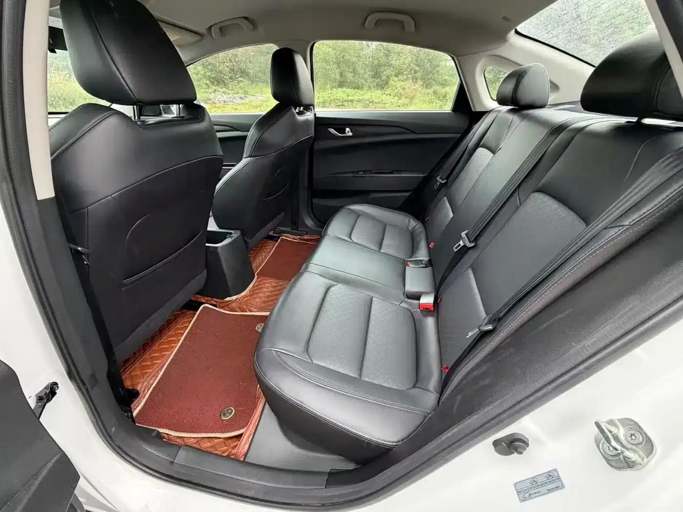 Changan Eado New Energy 2022 EV460 Smart Ride-Hailing Edition (Lithium Iron Phosphate) — миниатюра 15