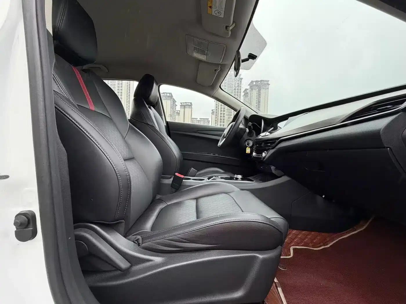 Changan Eado New Energy 2022 EV460 Smart Ride-Hailing Edition (Lithium Iron Phosphate) — миниатюра 17