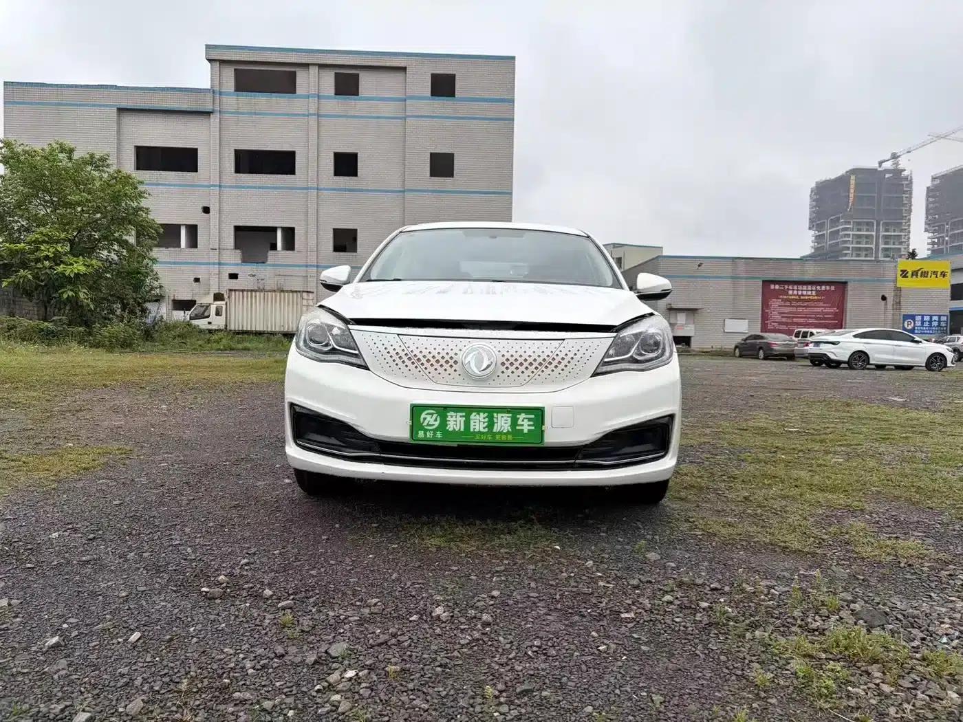 Changan Eado New Energy 2022 EV460 Smart Ride-Hailing Edition (Lithium Iron Phosphate) — миниатюра 4