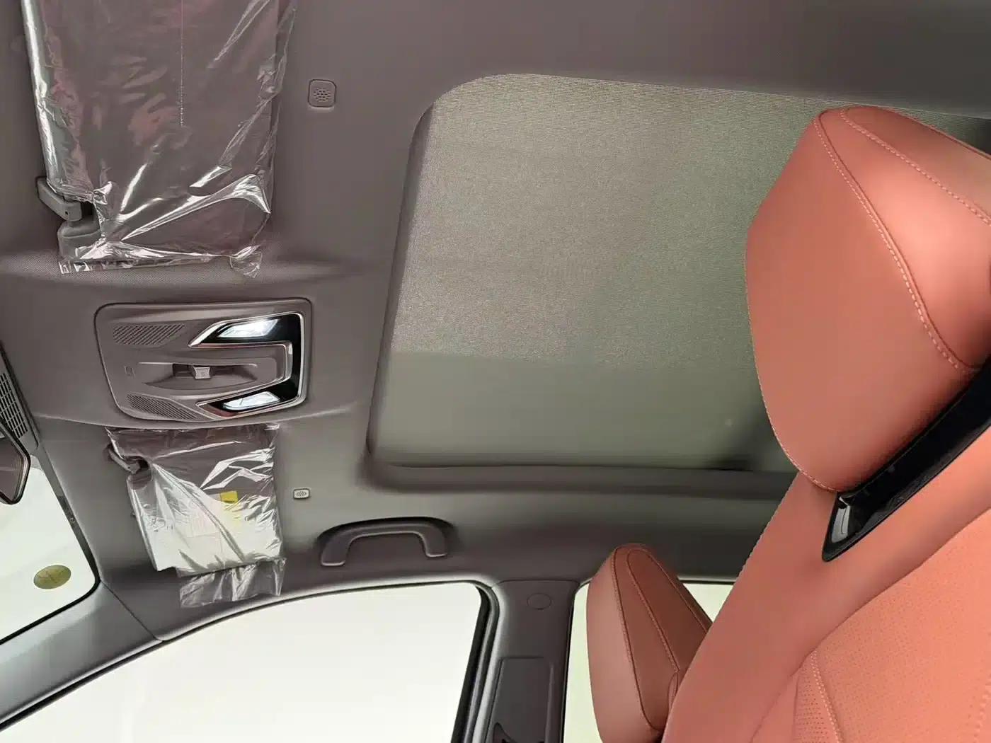 Changan CS75 PLUS Smart Electric iDD 2023 Model Smart Electric iDD Leading Edition — миниатюра 16