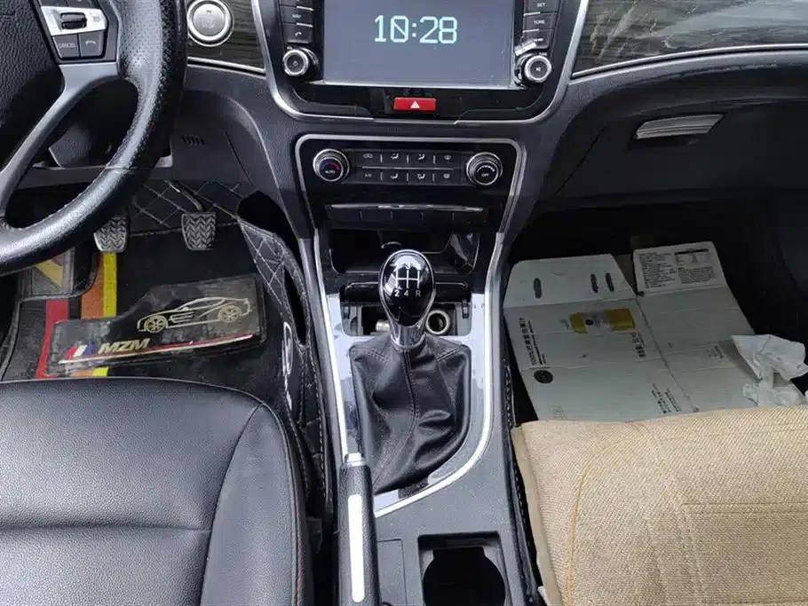 Great Wall C50 2014 Upgraded Version 1.5T Manual Elite — миниатюра 16