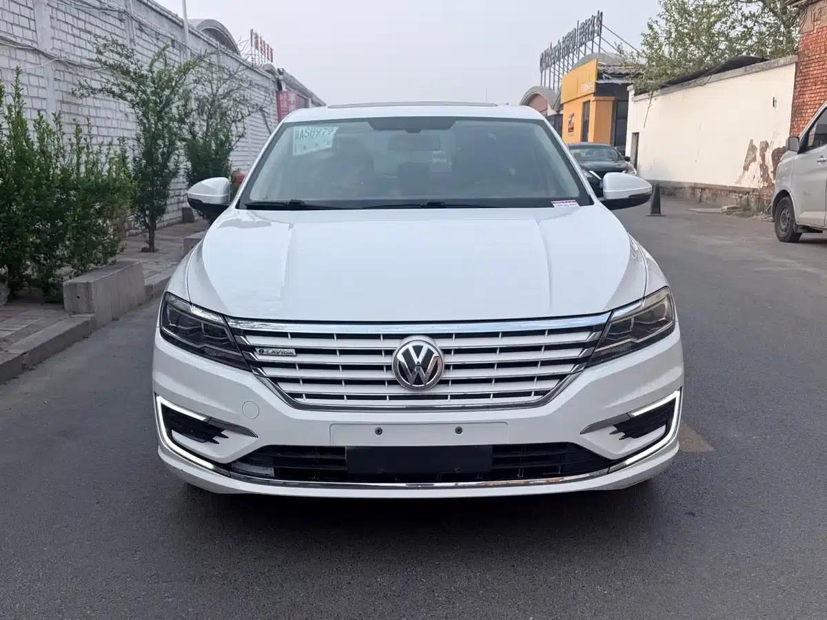 2019 Volkswagen Lavida EV Premium Edition — миниатюра 2