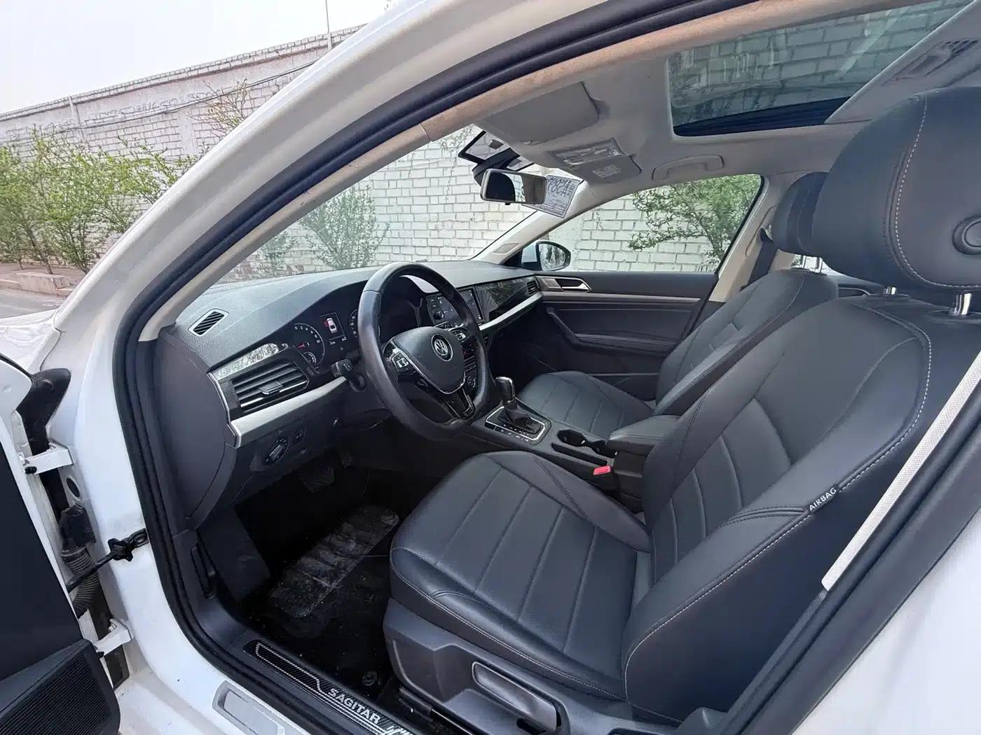 2019 Volkswagen Lavida EV Premium Edition — миниатюра 7