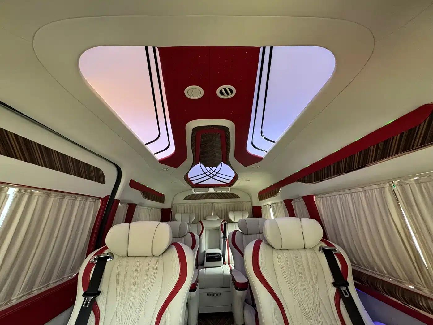 2021 HIACE 3.5L Automatic — миниатюра 15