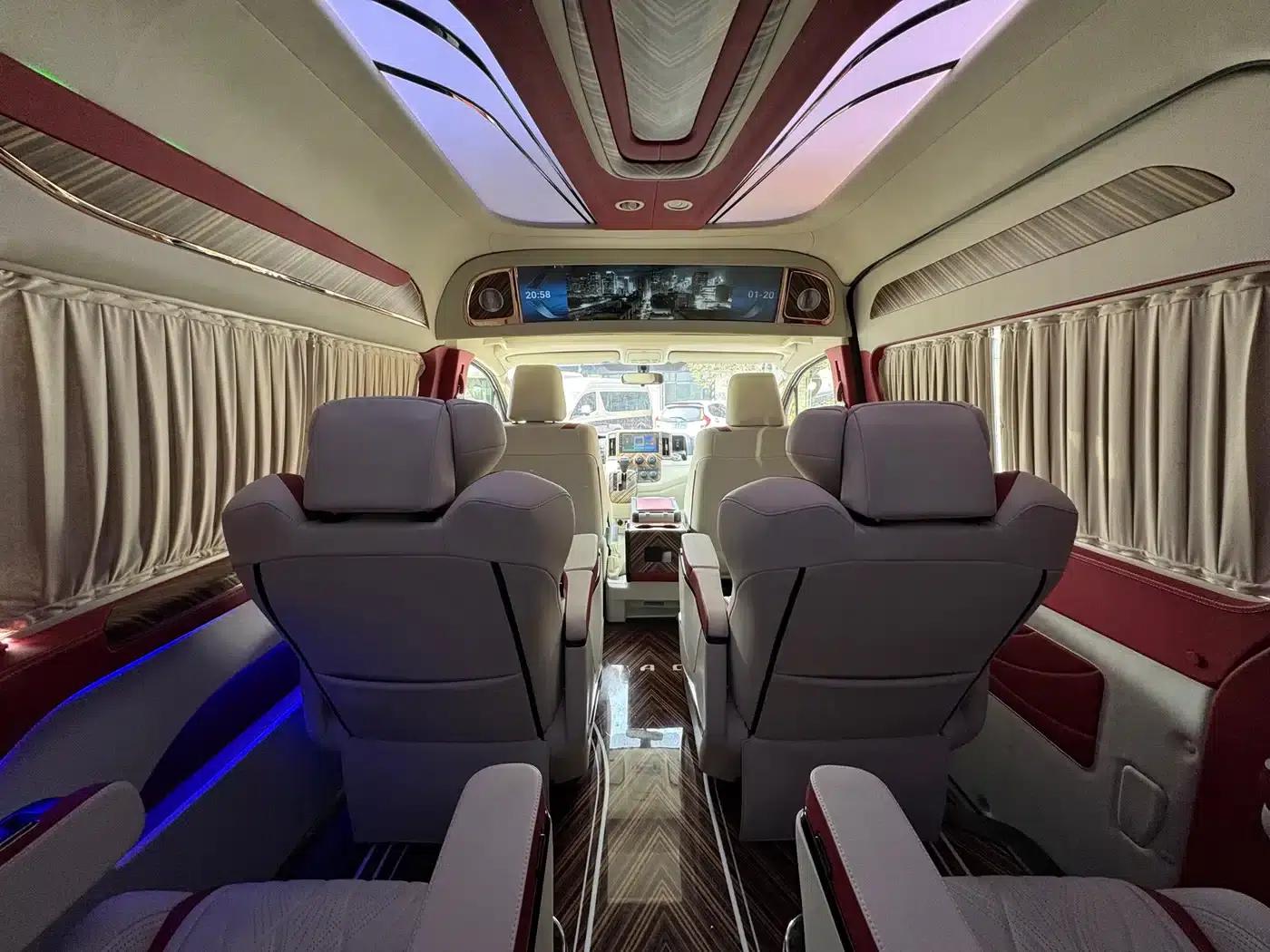 2021 HIACE 3.5L Automatic — миниатюра 19