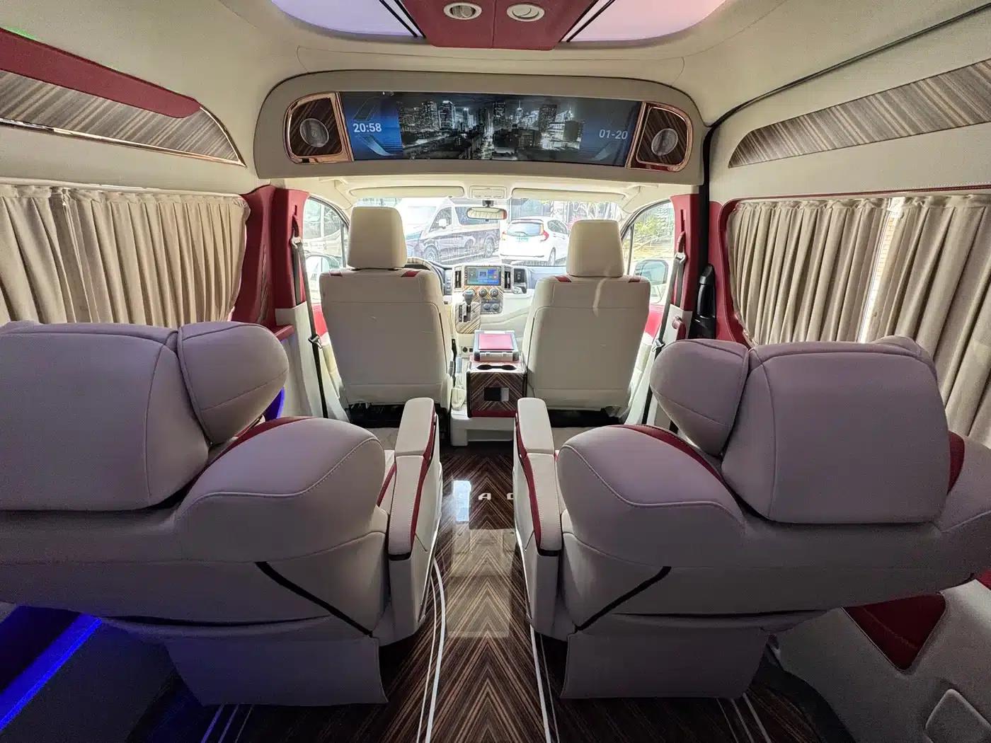 2021 HIACE 3.5L Automatic — миниатюра 20