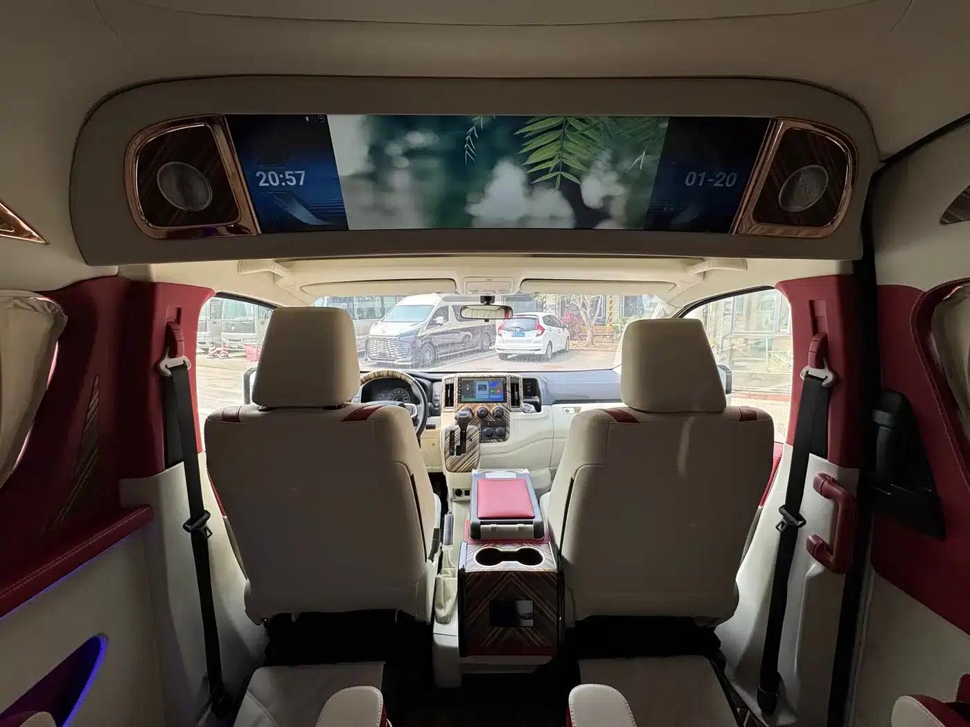 2021 HIACE 3.5L Automatic — миниатюра 24
