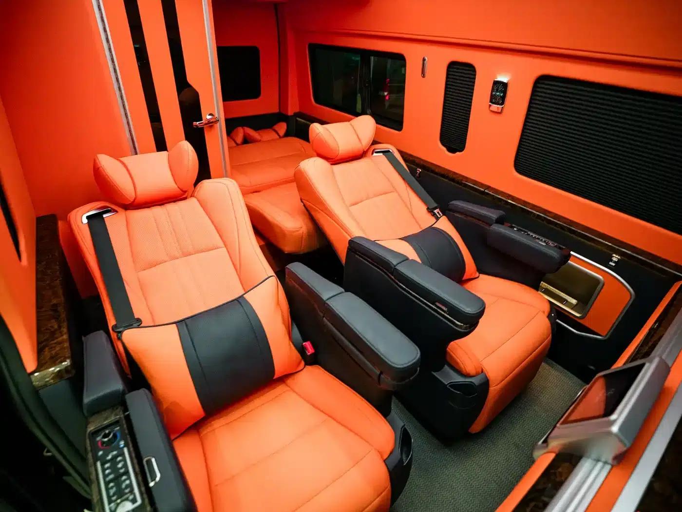 2025 HIACE 3.5L Automatic — миниатюра 12