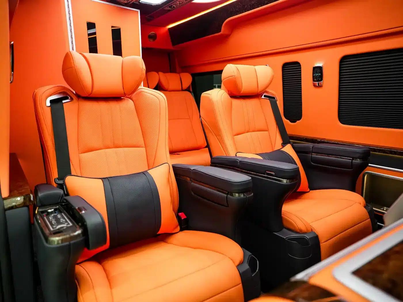 2025 HIACE 3.5L Automatic — миниатюра 7