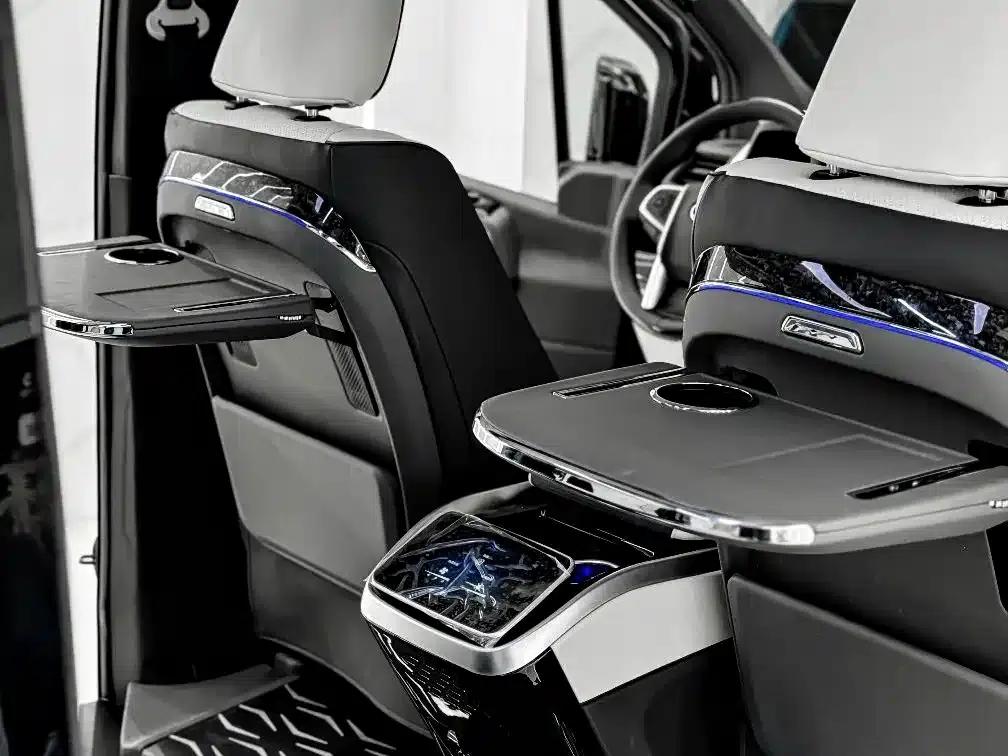 2025 HIACE 3.5L Automatic — миниатюра 4