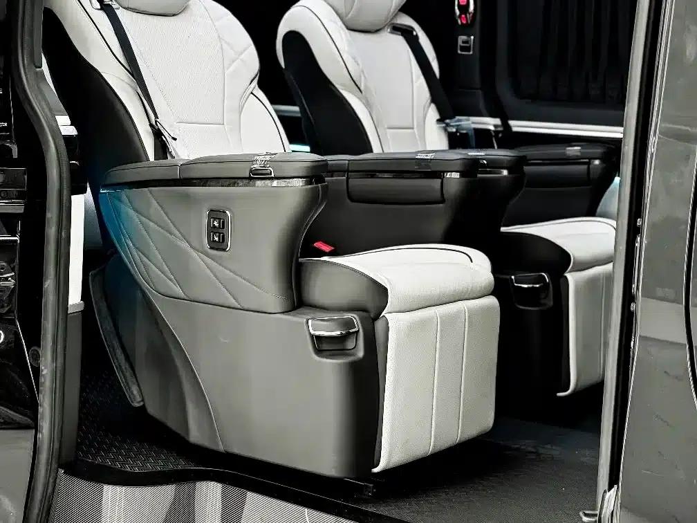 2025 HIACE 3.5L Automatic — миниатюра 5
