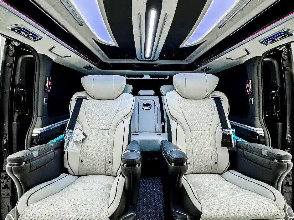 2025 HIACE 3.5L Automatic — миниатюра 7