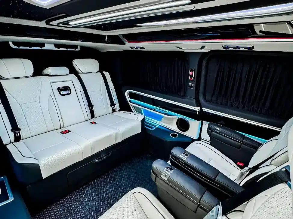 2025 HIACE 3.5L Automatic — миниатюра 8