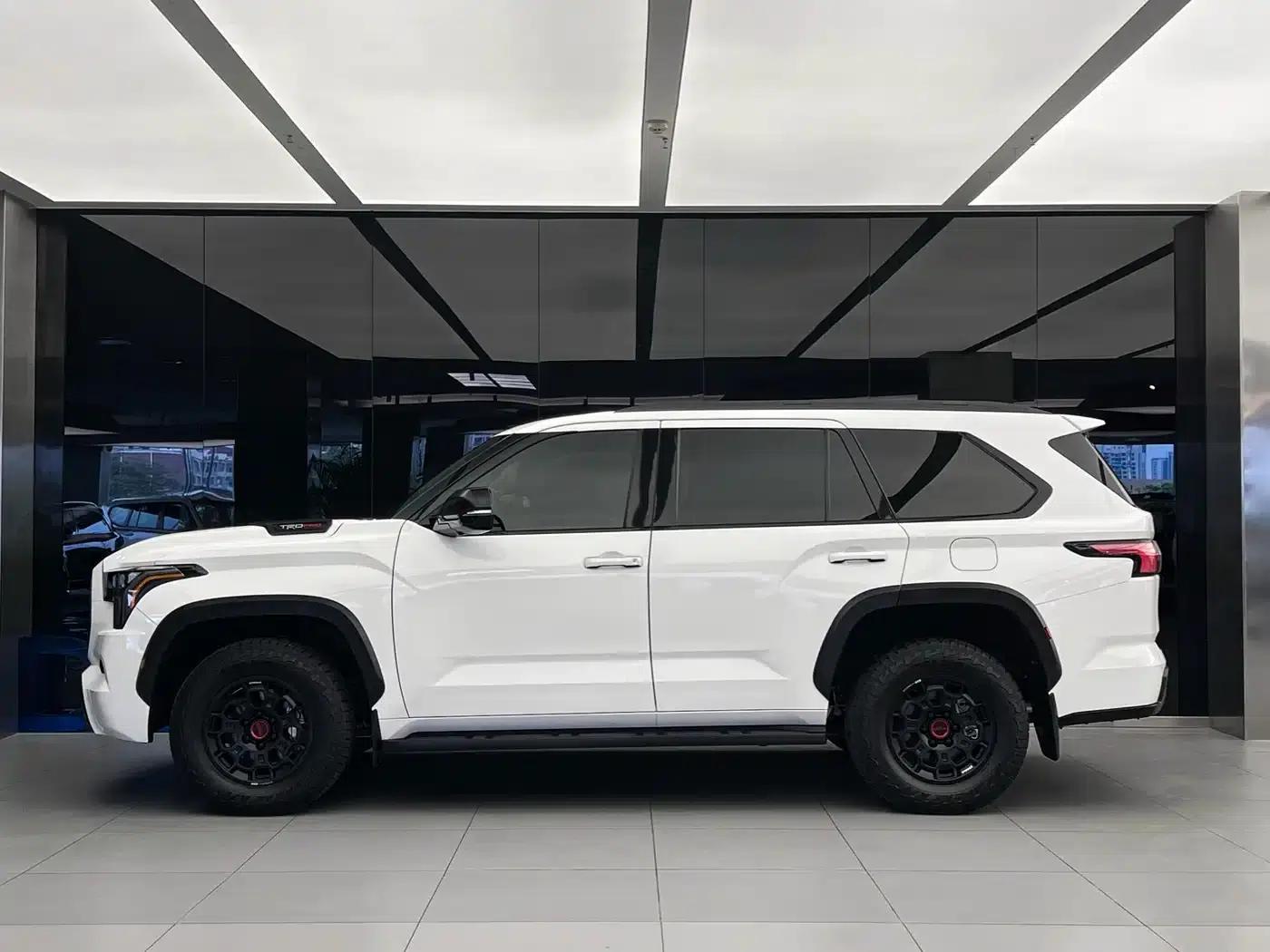 2023 Sequoia 3.5T US Spec — миниатюра 3