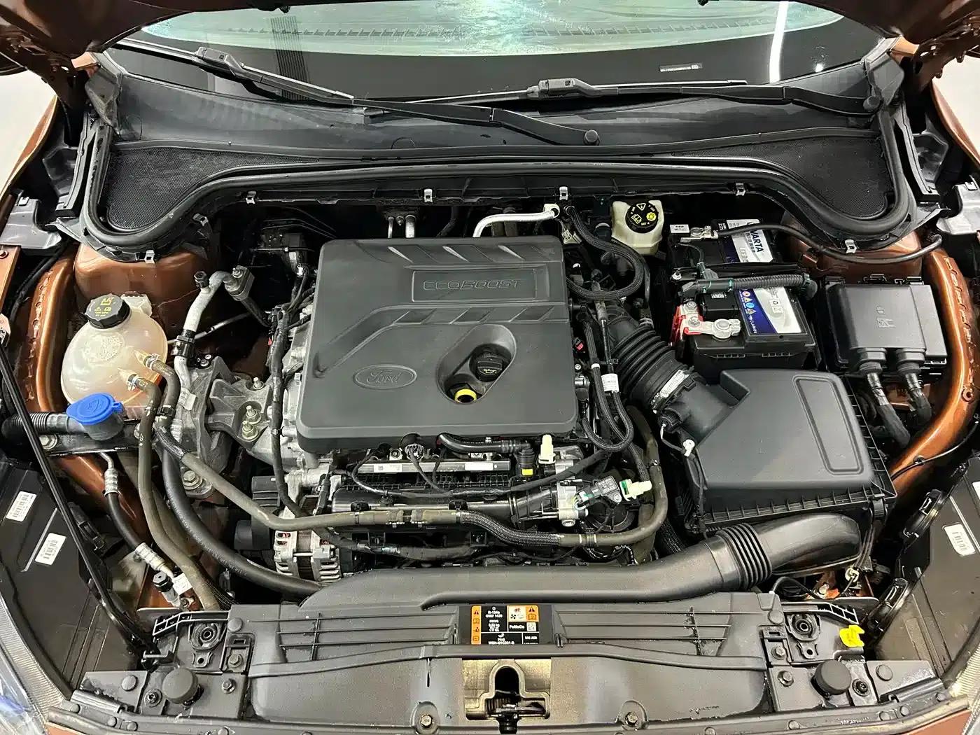 Ford Focus Active 2020 EcoBoost 180 Automatic Trend Edition — миниатюра 7