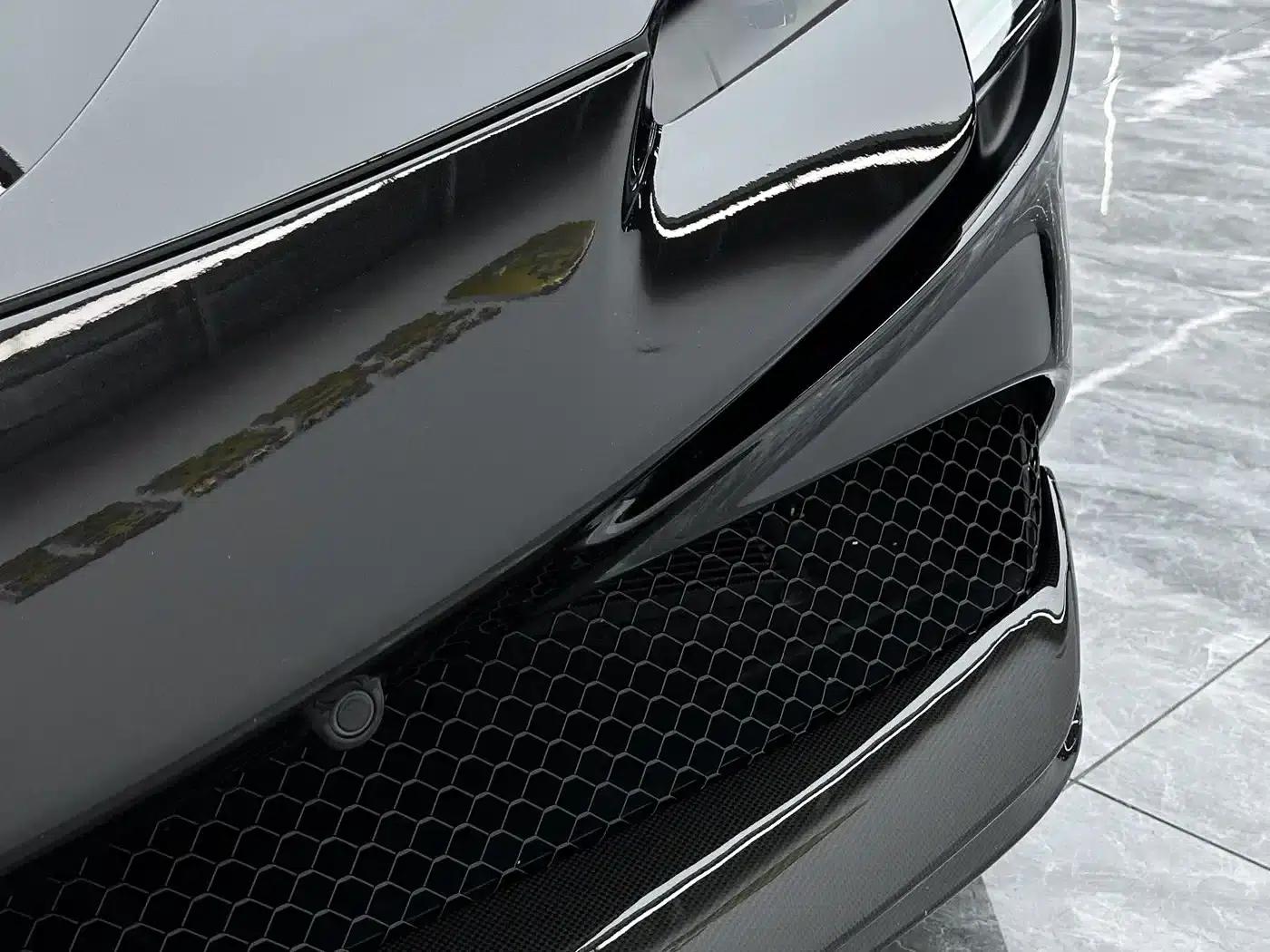 SF90 2021 3.9T V8 Spider — миниатюра 14