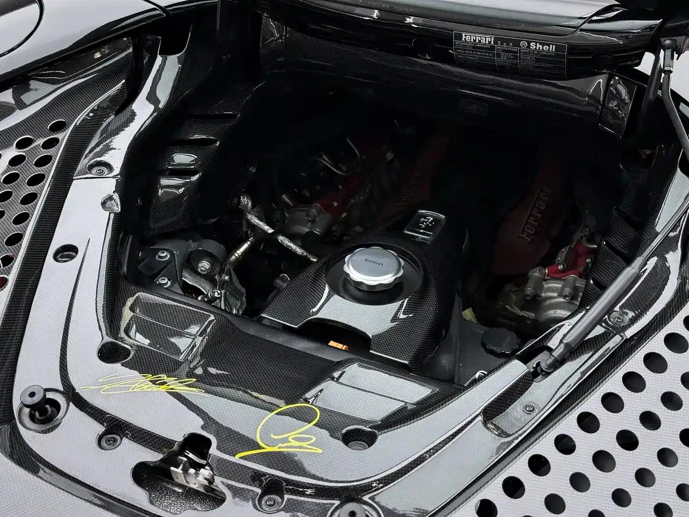 SF90 2021 3.9T V8 Spider — миниатюра 36