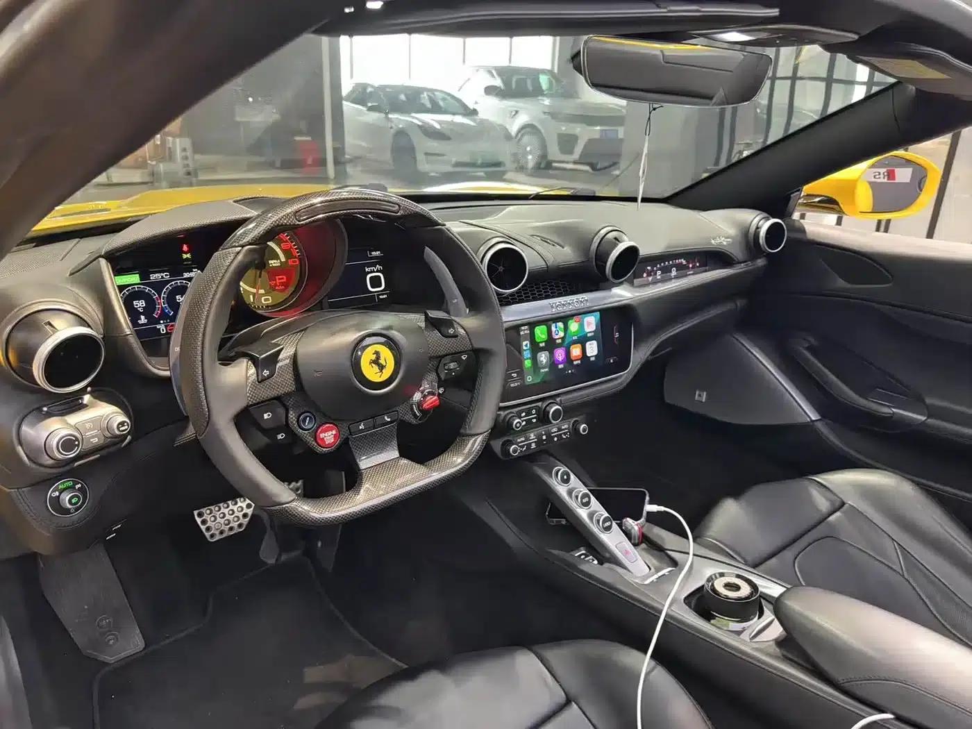 2018 Portofino 3.9T — миниатюра 2