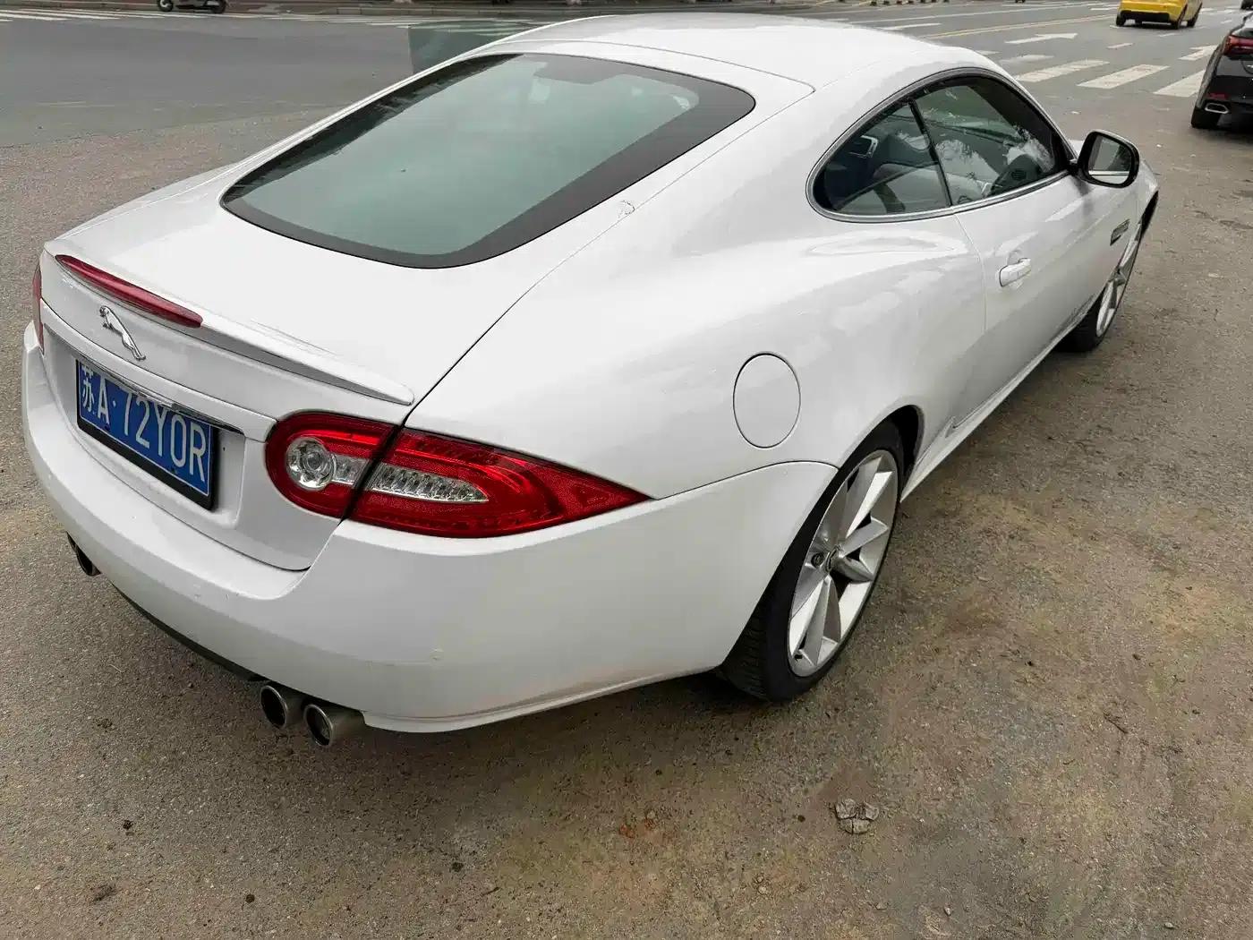 2012 Jaguar XK R 5.0L Supercharged Hardtop — миниатюра 6