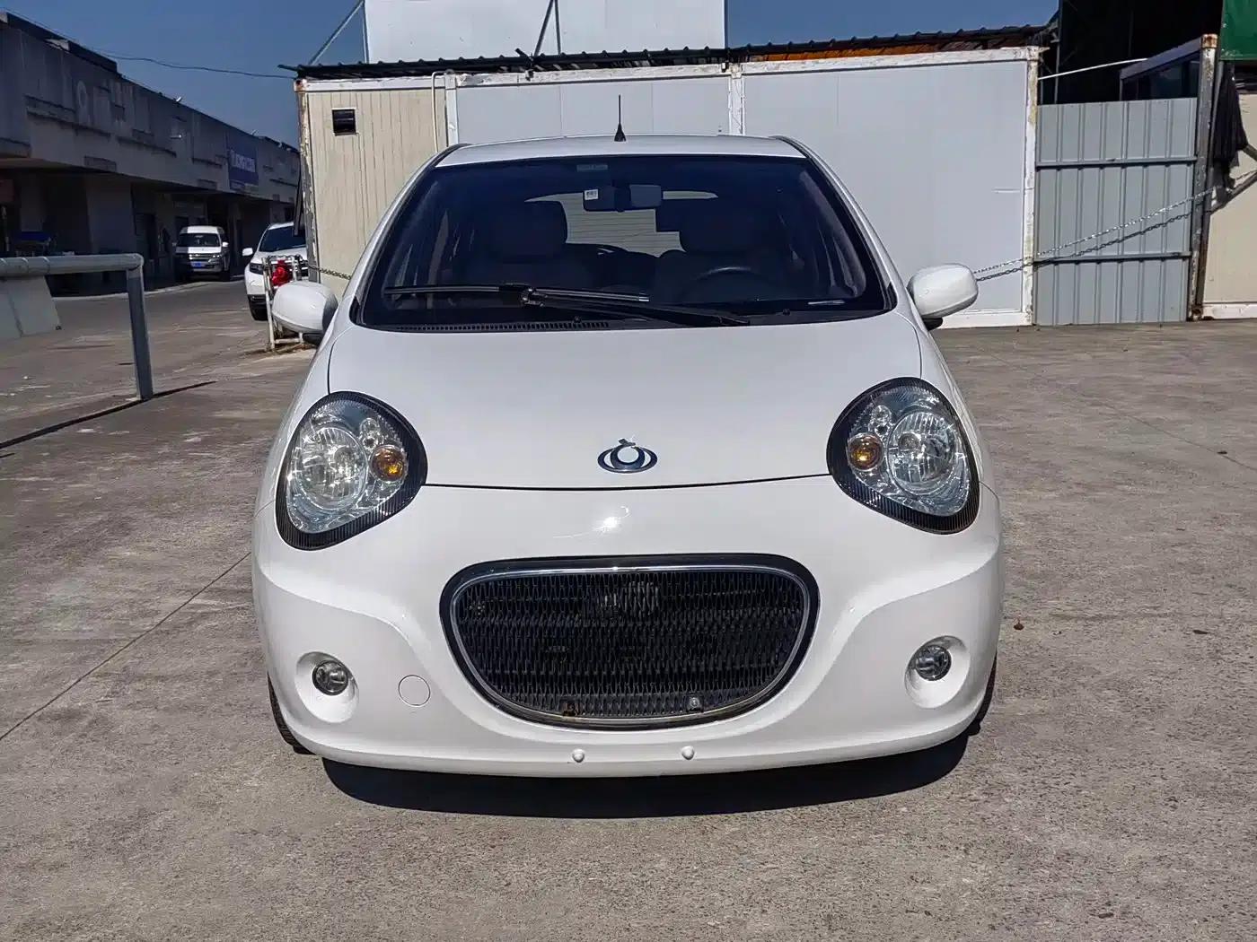 Panda Classic 2011 1.3L Automatic Premium Edition — миниатюра 2