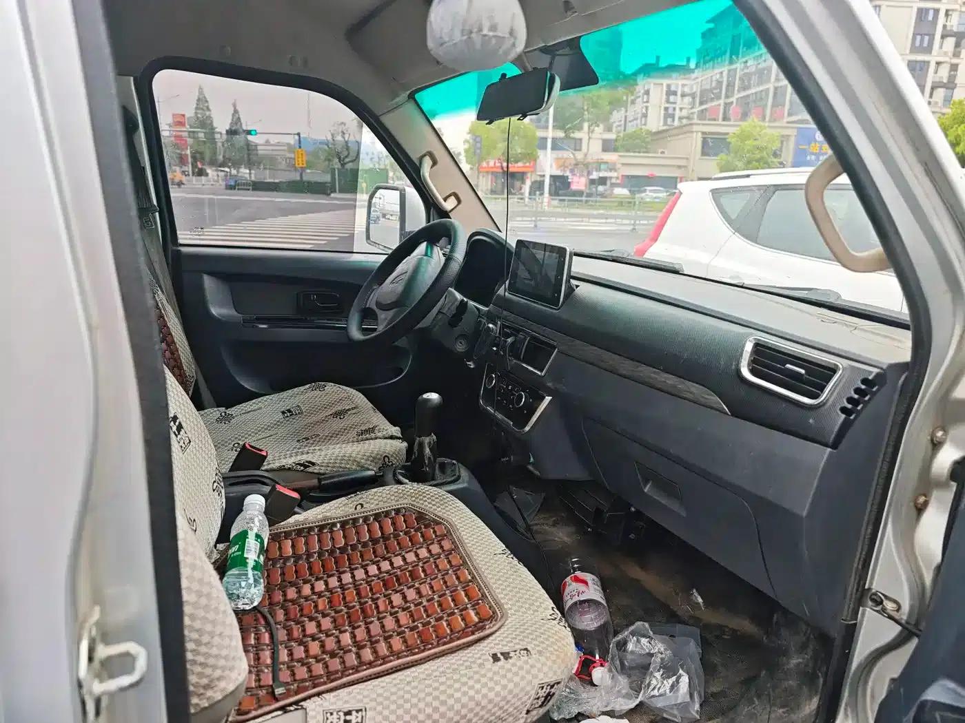 Jinbei T5 2020 Model 1.6L Entrepreneurial Edition, Dual Rear Wheels, 3.6L, National VI Emission Standard, SWD16M — миниатюра 9