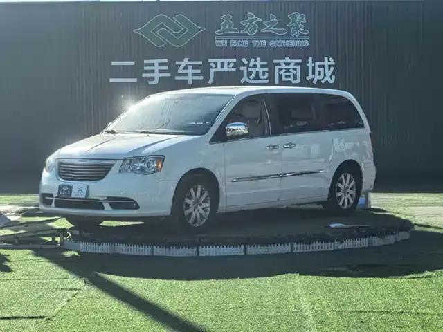 2014 Imported Grand Voyager 3.6L Comfort Edition