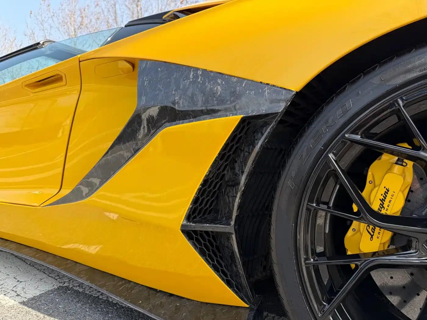 2013 Aventador LP 700-4 Roadster — миниатюра 12