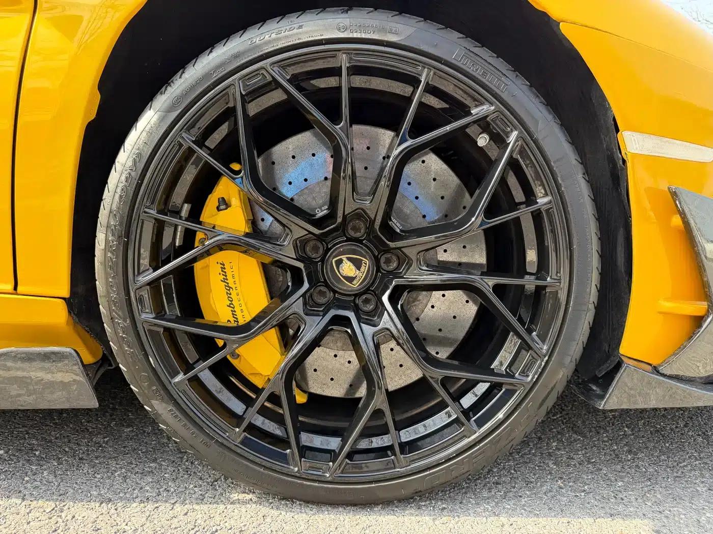 2013 Aventador LP 700-4 Roadster — миниатюра 7