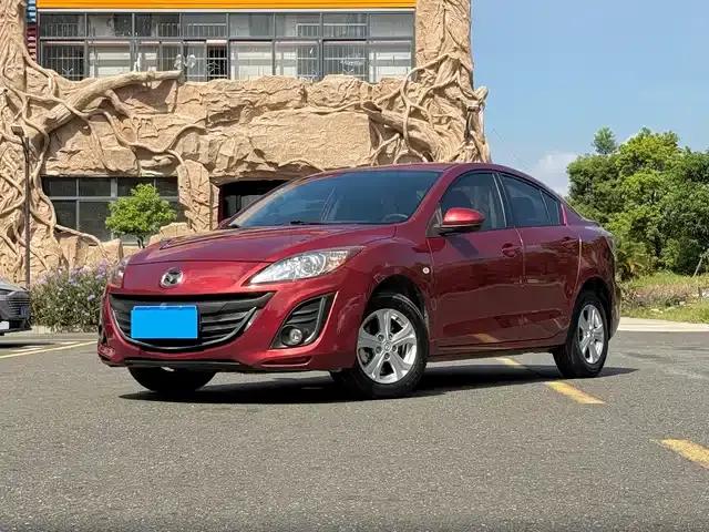 Mazda3 Axela 2015 Sedan 1.6L Automatic Elite