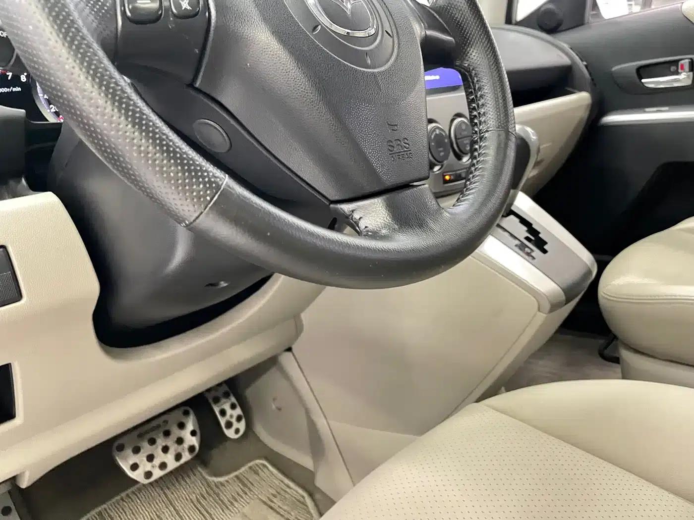 Mazda 5 2008 2.0 Automatic Luxury — миниатюра 21
