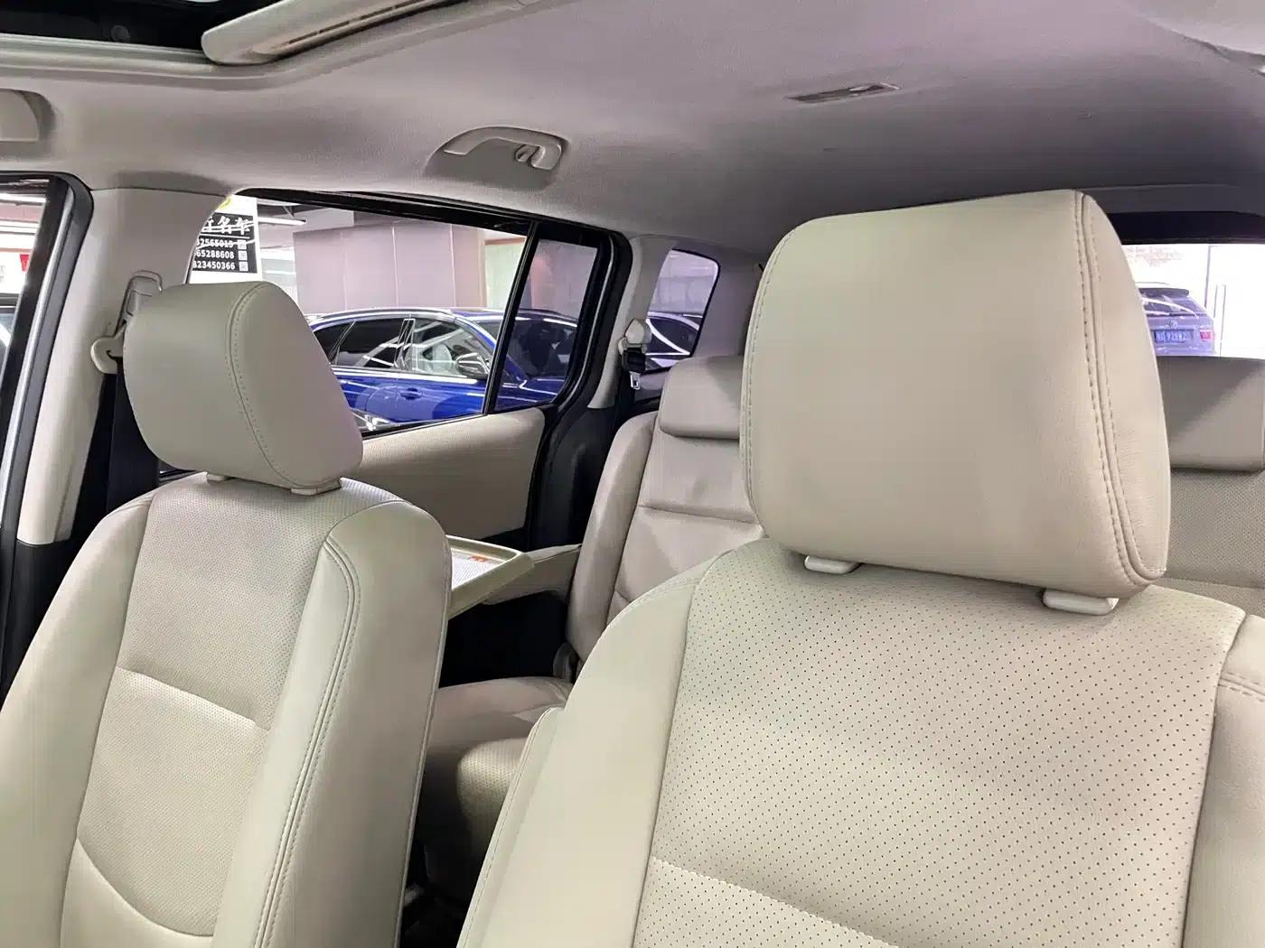 Mazda 5 2008 2.0 Automatic Luxury — миниатюра 32