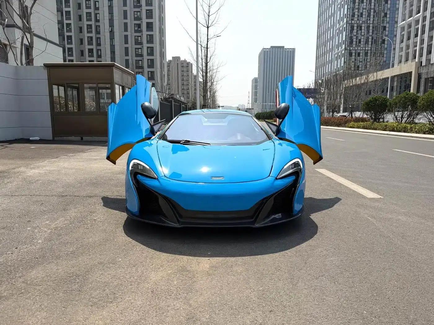 McLaren 12C 2013 3.8T SPIDER 50th Anniversary Edition — миниатюра 2