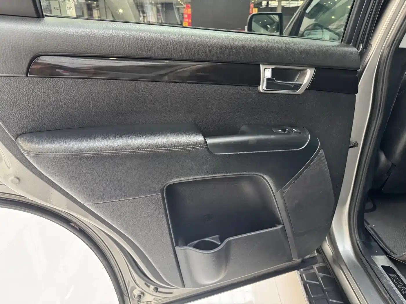 Borrego 2013 3.8L Luxury Edition (National V Emission Standard) — миниатюра 10