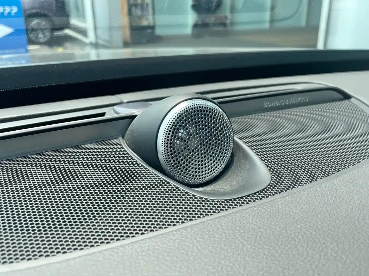2023 Volvo XC90 Plug-in Hybrid T8 Recharge Luxury 7-Seater — миниатюра 9
