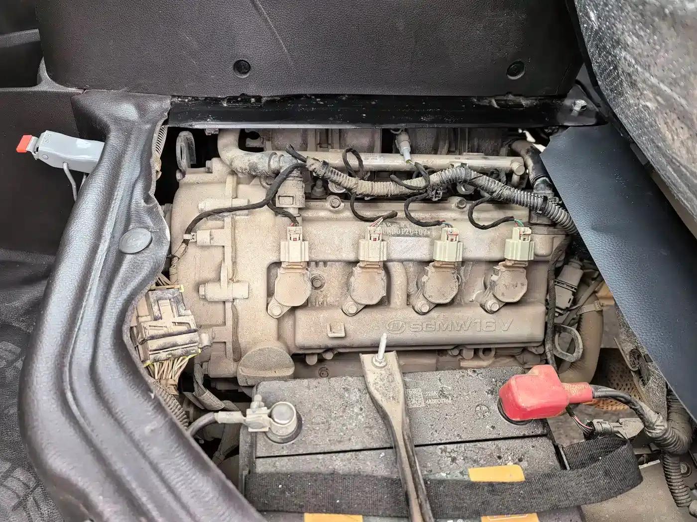 Wuling Rongguang S 2023 1.5L Basic Model 5/7 Seats — миниатюра 14