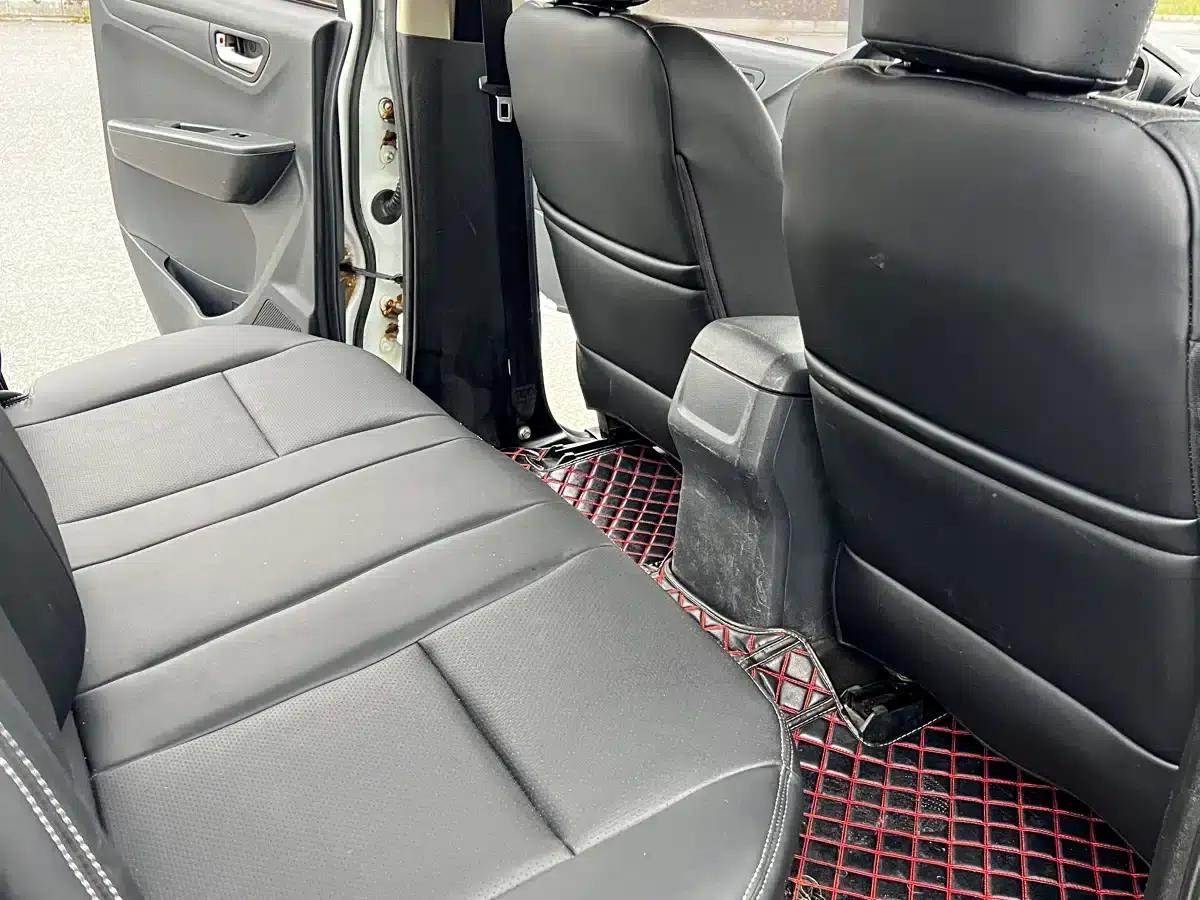 RE-MAX 2018 2.8T Classic Edition 4WD Luxury Model with Extended Cargo Box JE493ZLQ5F — миниатюра 17