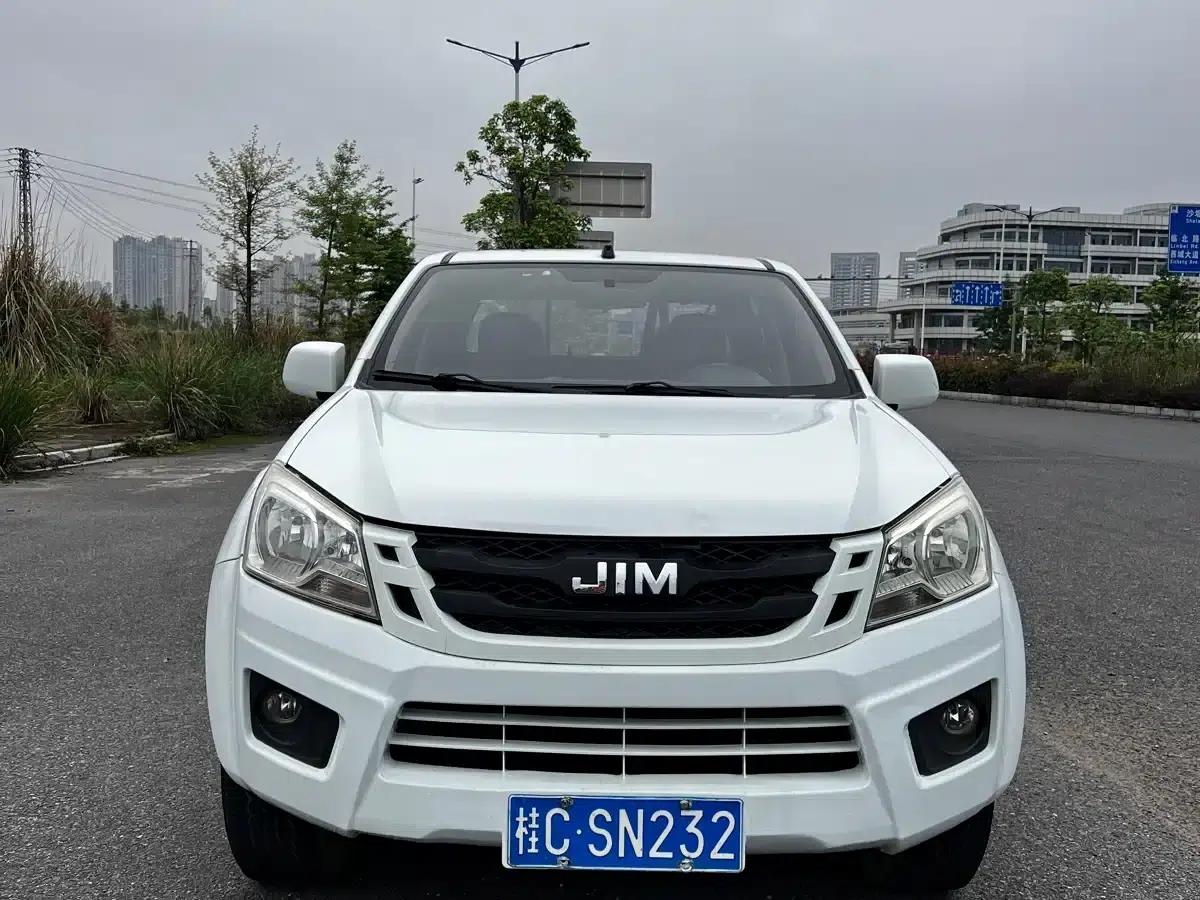 RE-MAX 2018 2.8T Classic Edition 4WD Luxury Model with Extended Cargo Box JE493ZLQ5F — миниатюра 3