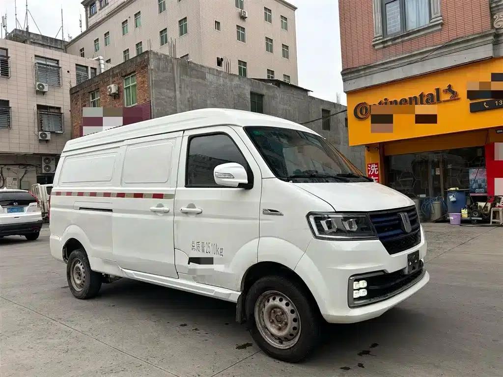 Remote E5 2019 E5L Pure Electric Van - Guoxuan 39.9kWh — миниатюра 3
