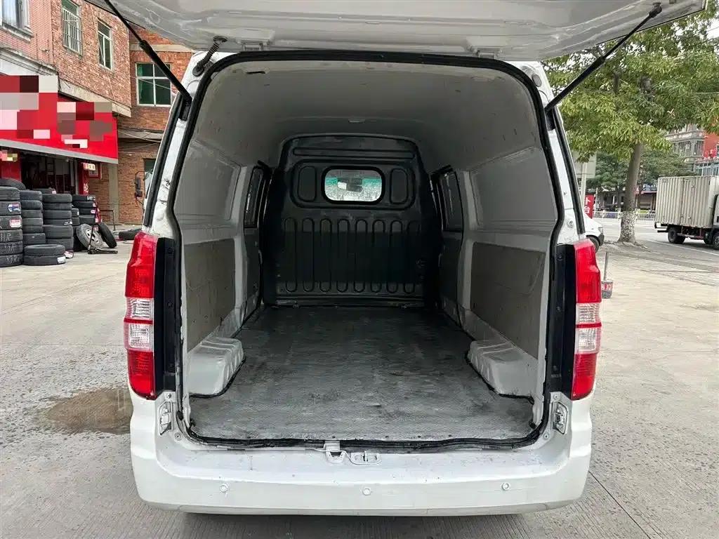 Remote E5 2019 E5L Pure Electric Van - Guoxuan 39.9kWh — миниатюра 7