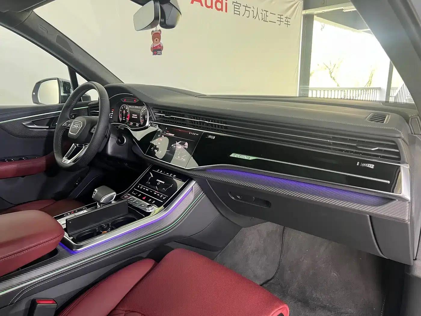 Audi SQ7 2024 4.0 TFSI — миниатюра 15