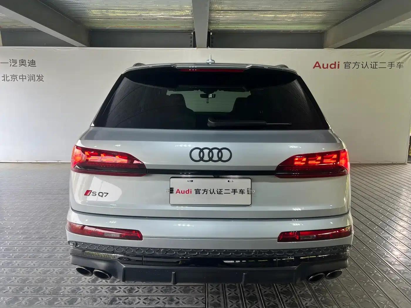 Audi SQ7 2024 4.0 TFSI — миниатюра 4
