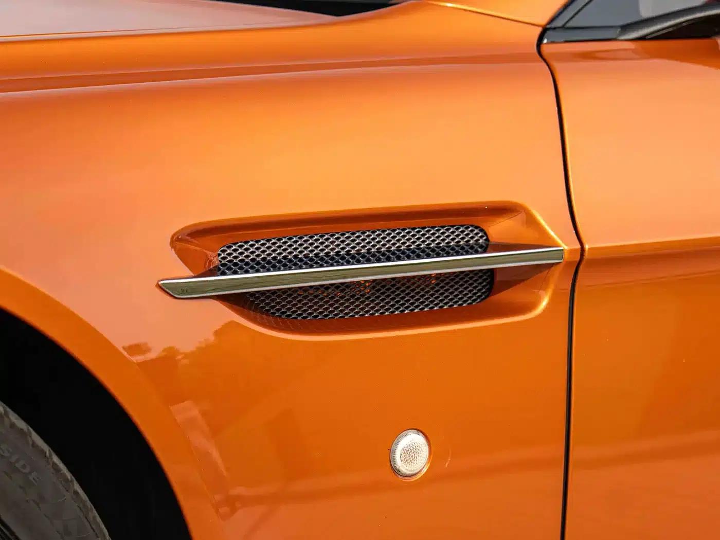 2012 V8 Vantage 4.7L S Roadster — миниатюра 5