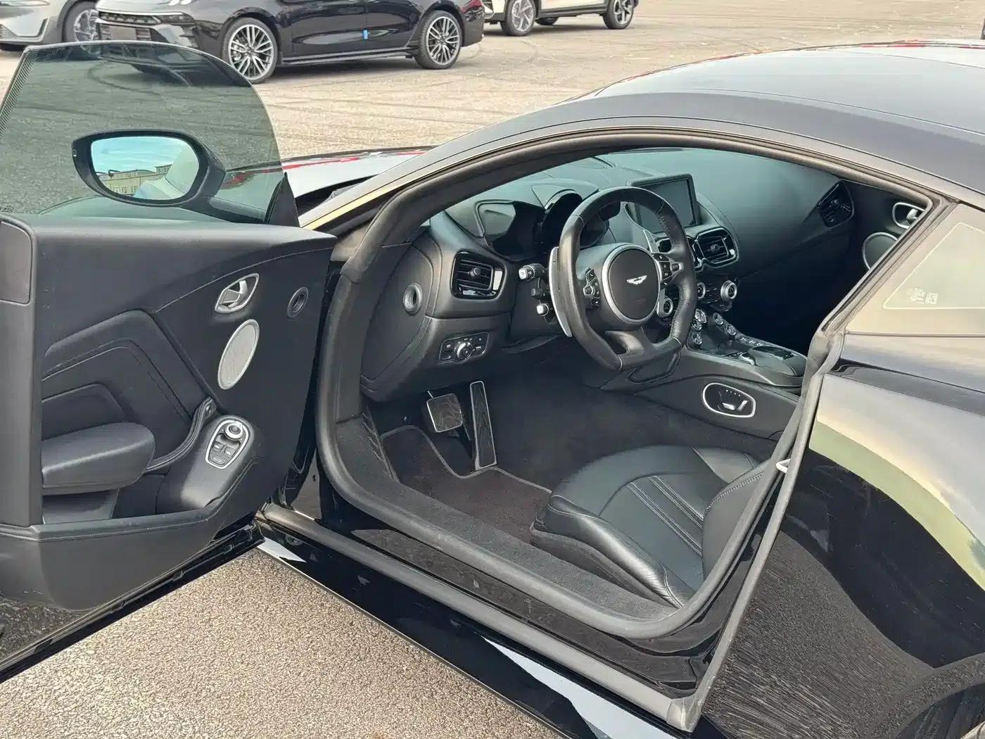 2020 V8 Vantage 4.0T V8 Coupe — миниатюра 5