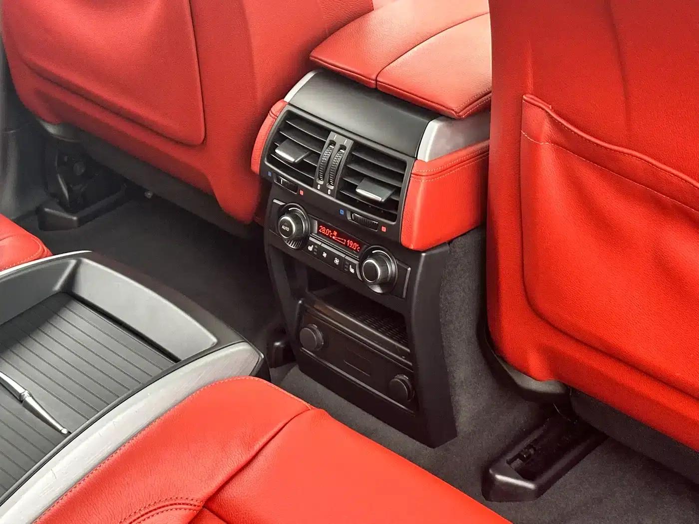 2013 BMW X6 M — миниатюра 29