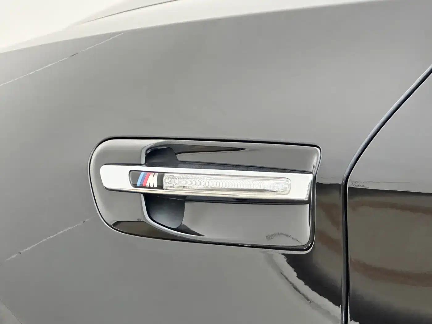 2013 BMW X6 M — миниатюра 10