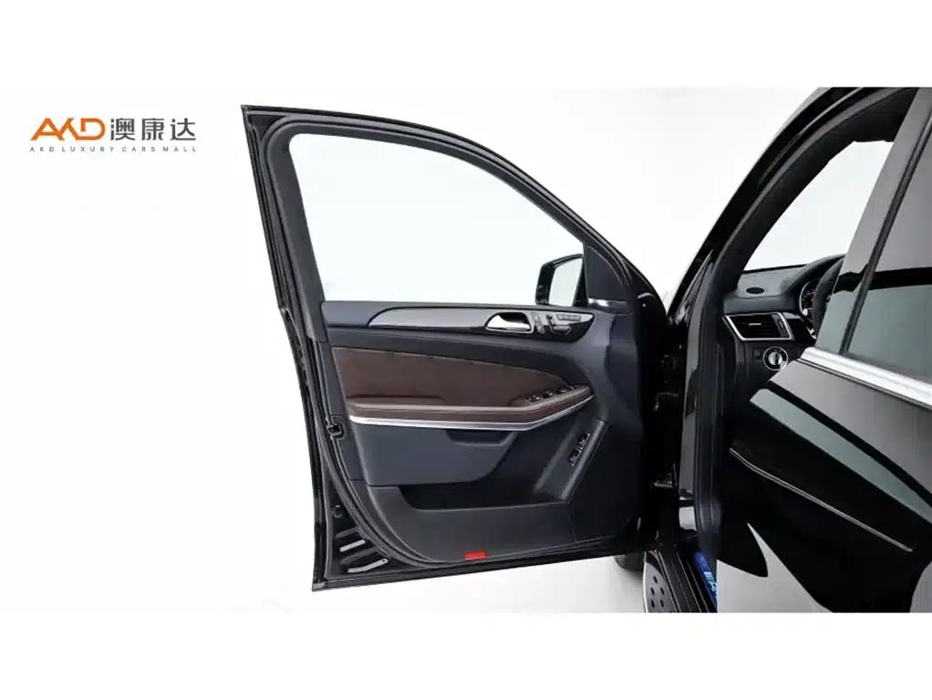 2014 Mercedes-Benz GL-Class AMG 63 — миниатюра 11