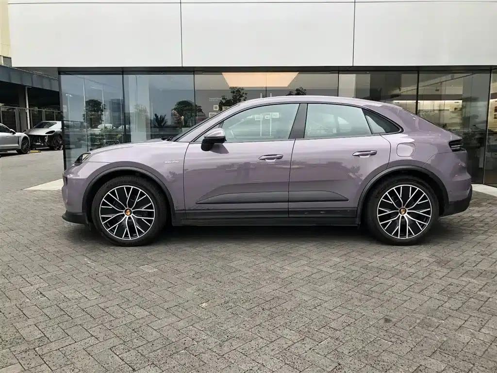 Macan 4 New Energy — миниатюра 2