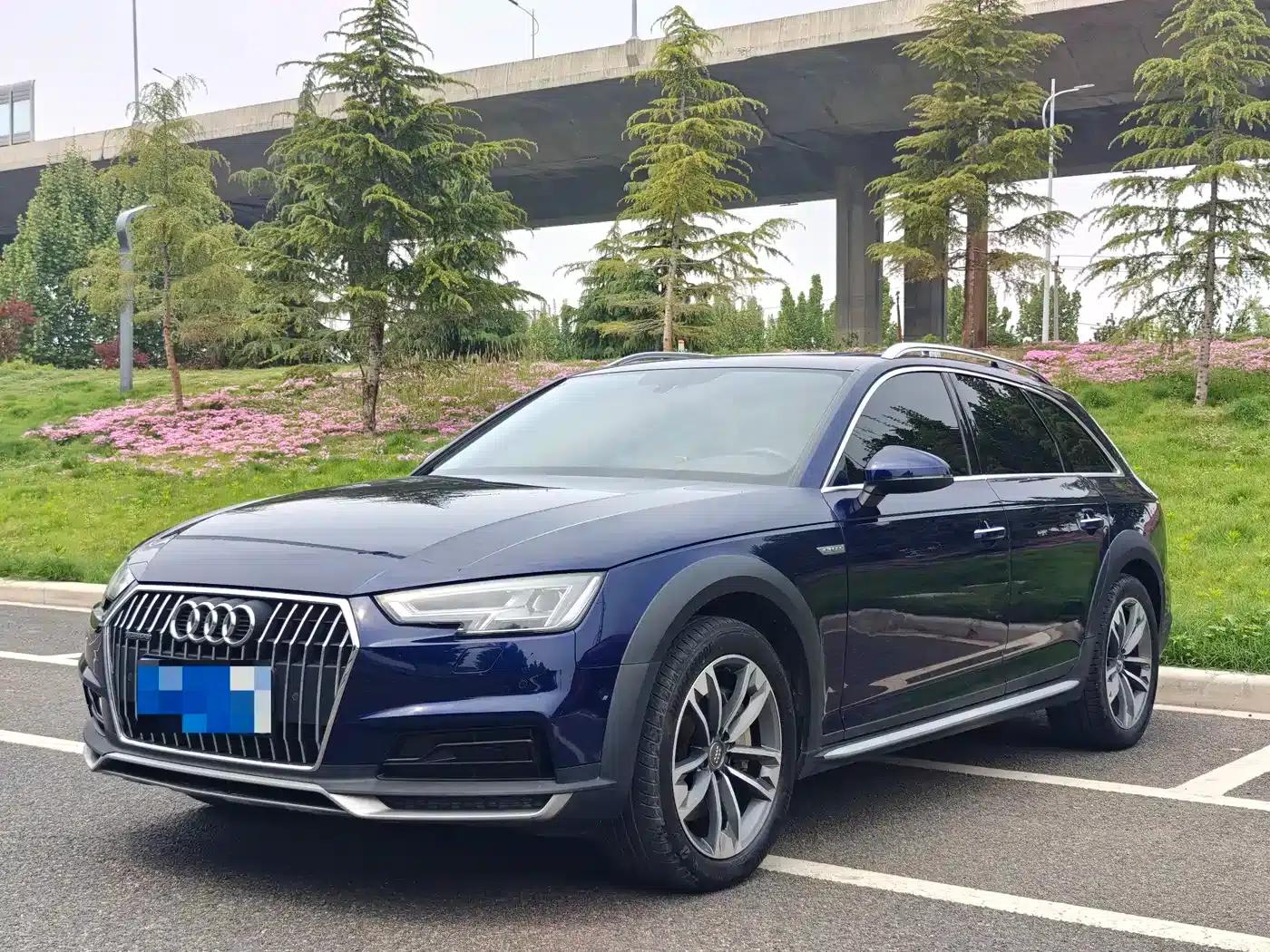 2019 Audi A4 Imported Model 45 TFSI allroad quattro Sport — миниатюра 1