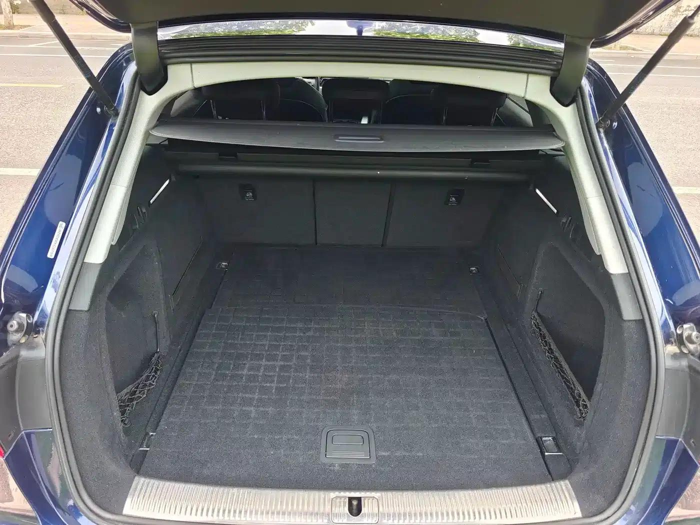 2019 Audi A4 Imported Model 45 TFSI allroad quattro Sport — миниатюра 16